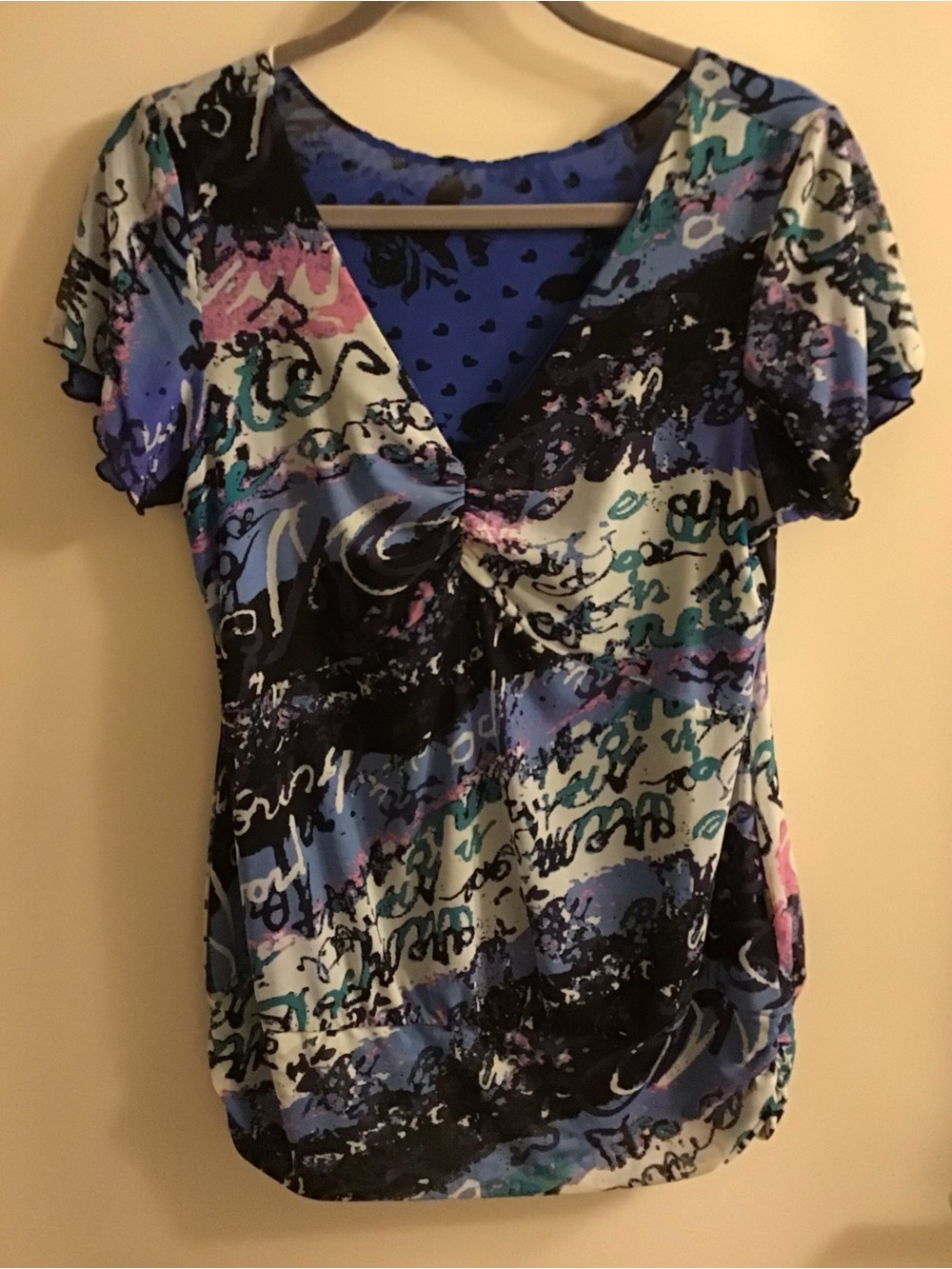 Reversible gathered Front V-Neck Short Sleeve Top in Blue, Black, pink & White
